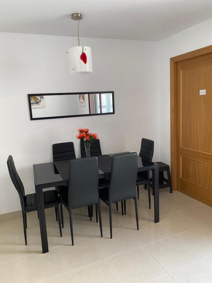 Nice Apartment With Terrace On The Los Locos Beach Torrevieja Kültér fotó
