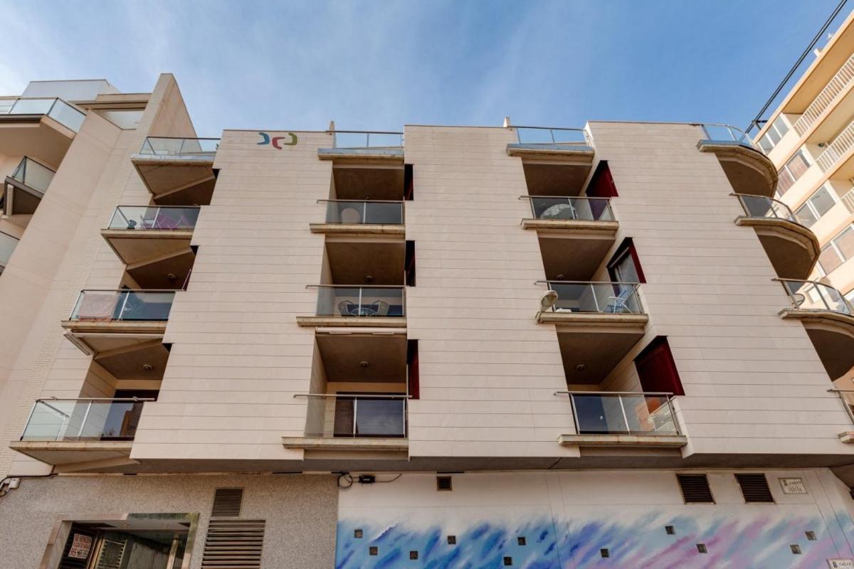 Nice Apartment With Terrace On The Los Locos Beach Torrevieja Kültér fotó